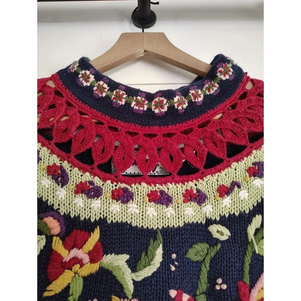 Vtg Boho LARGE Folk Art Knit Sweater Floral Cottage Crochet Trim Artsy Scandi - Picture 3 of 8